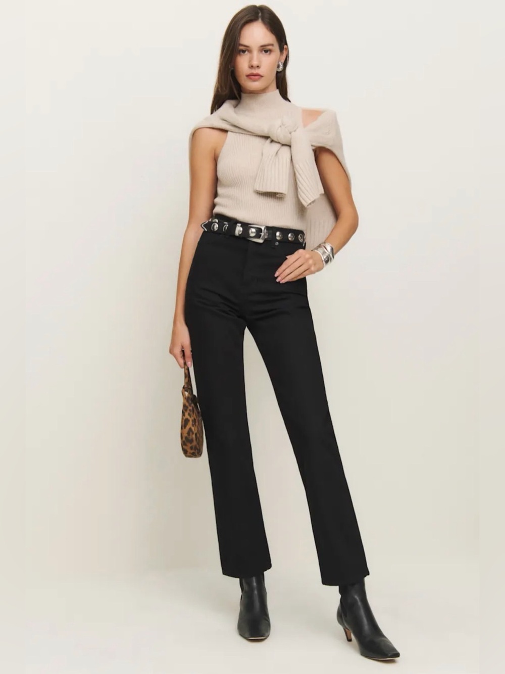Reformation Size 25 Cynthia High Rise Straight Jeans in Vana Black Wash